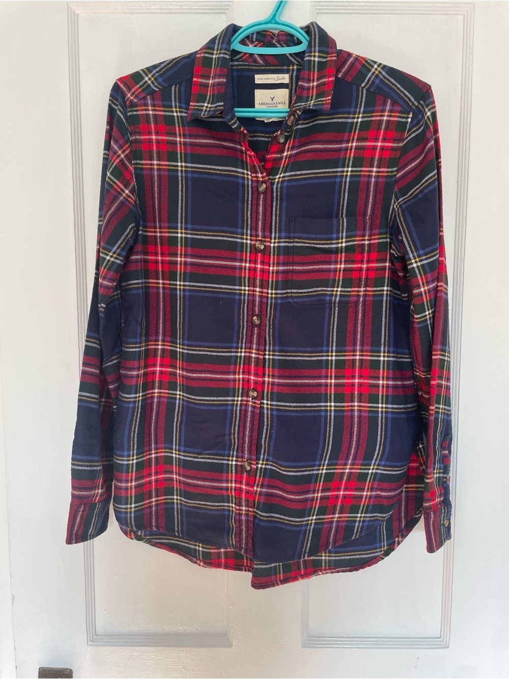 American Eagle Outfitters Navy and Red Plaid Button-Down Shirt